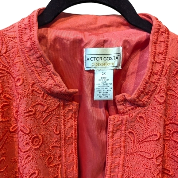 VICTOR Costa Heavyweight Linen Floral Embroidered Open Front Plus Blazer (2X) - Picture 4 of 7